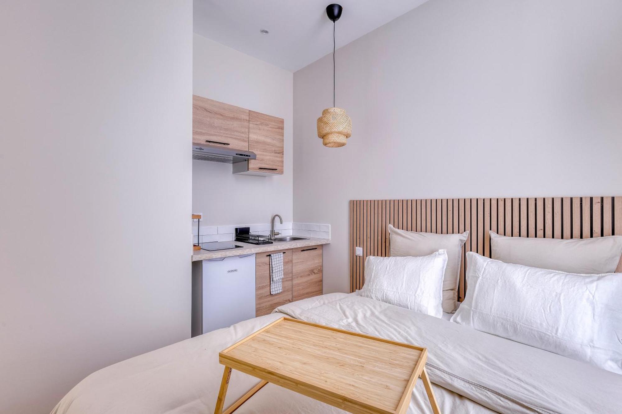 Short Time Suites Toulon Centre 3 "Le Spot" Check-In Auto Exterior photo