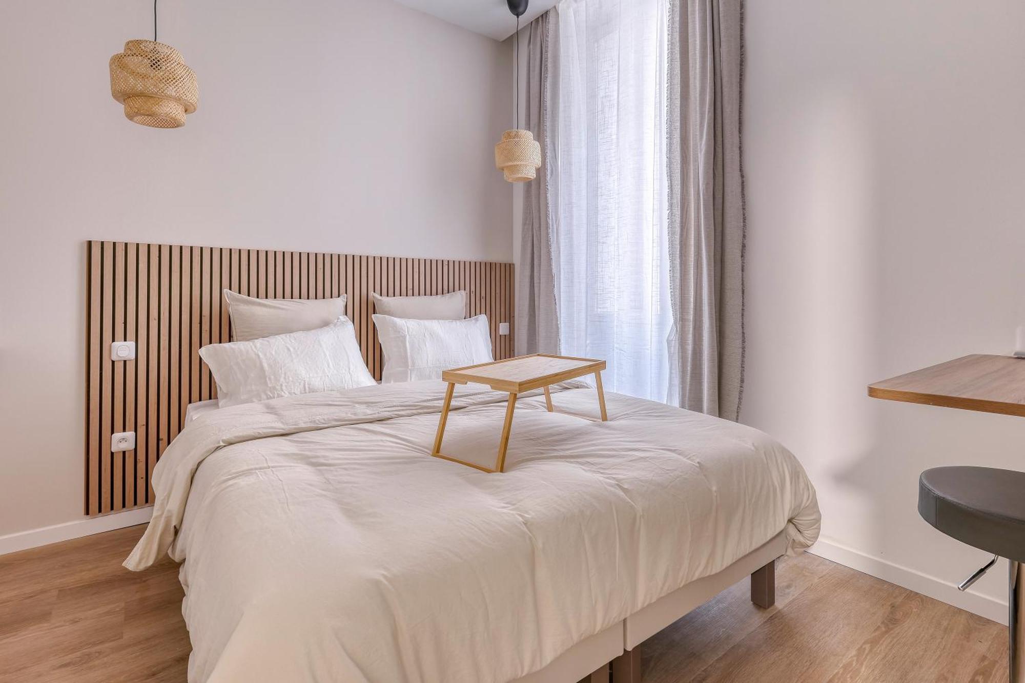 Short Time Suites Toulon Centre 3 "Le Spot" Check-In Auto Exterior photo
