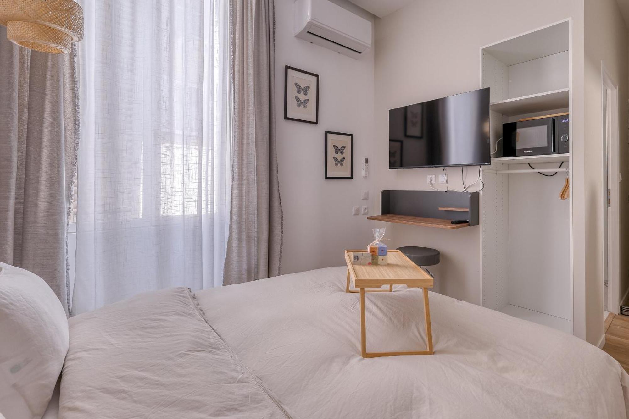 Short Time Suites Toulon Centre 3 "Le Spot" Check-In Auto Exterior photo