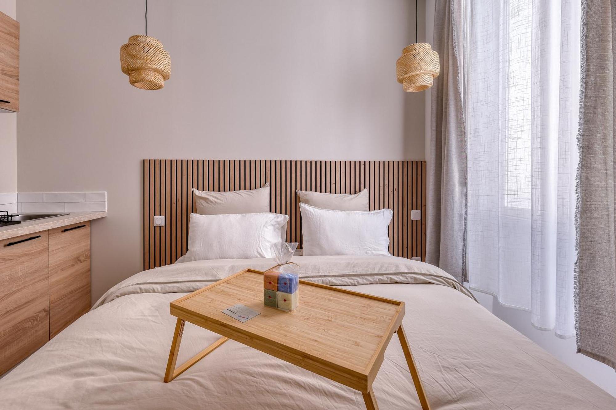 Short Time Suites Toulon Centre 3 "Le Spot" Check-In Auto Exterior photo
